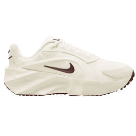  Nike Aura Edge Right Side View