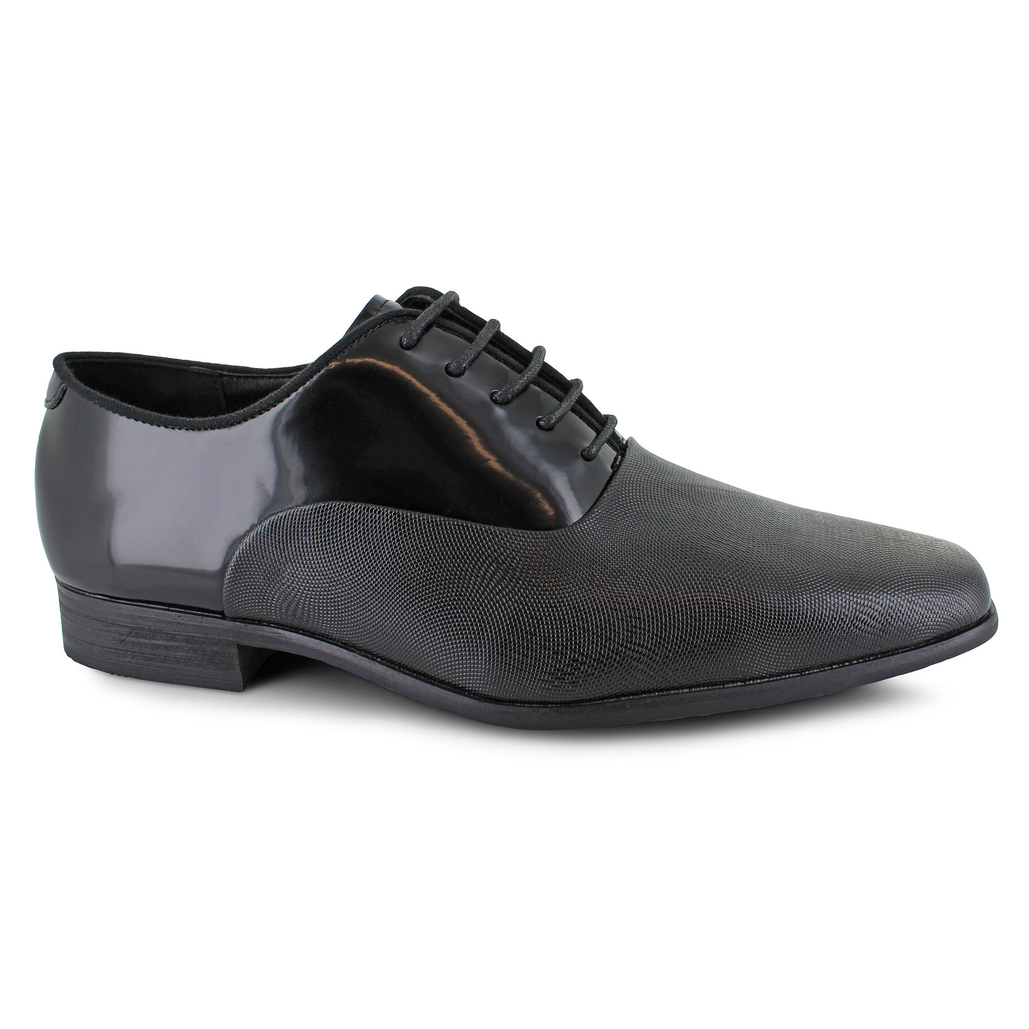 Id required shoes shop