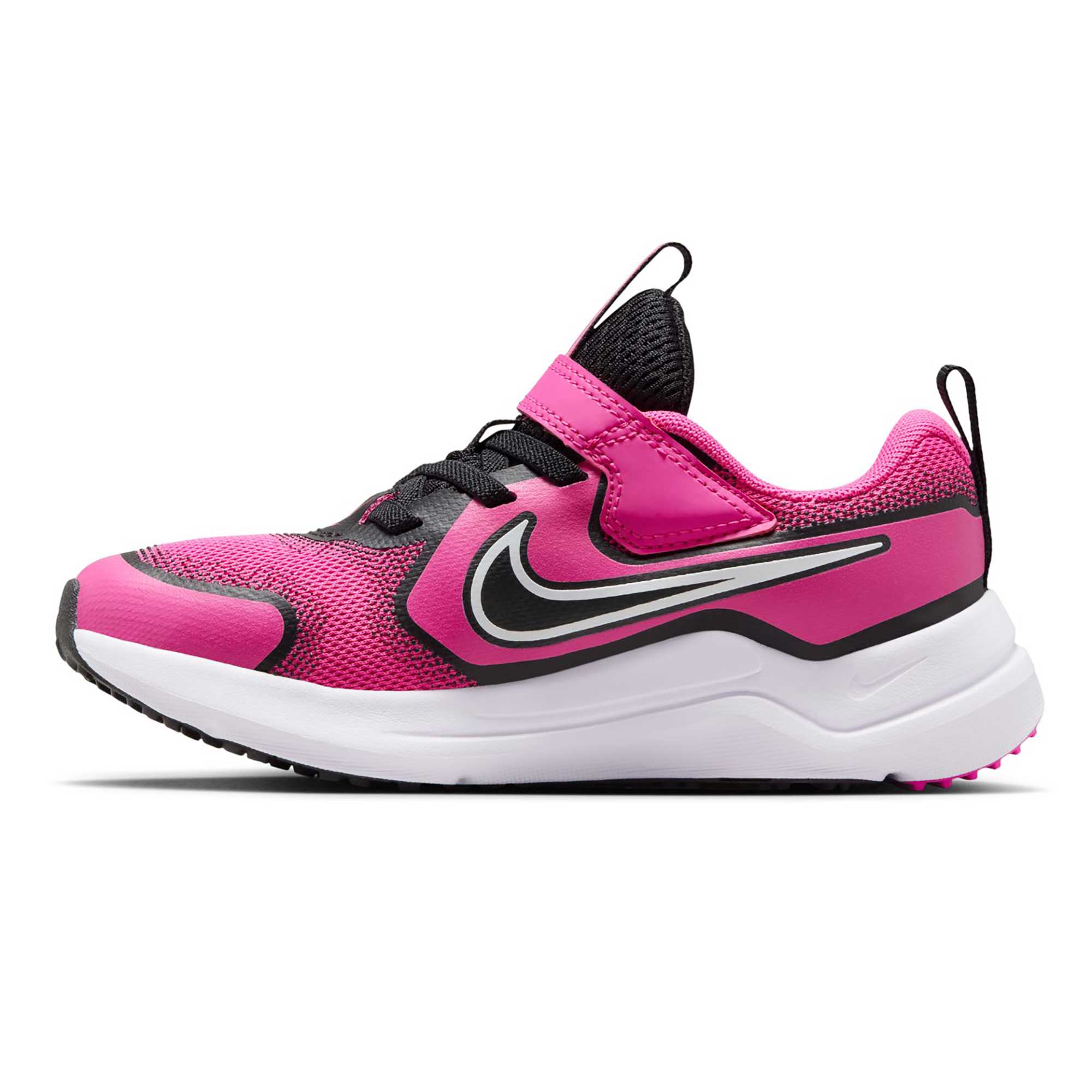Nike Cosmic Runner