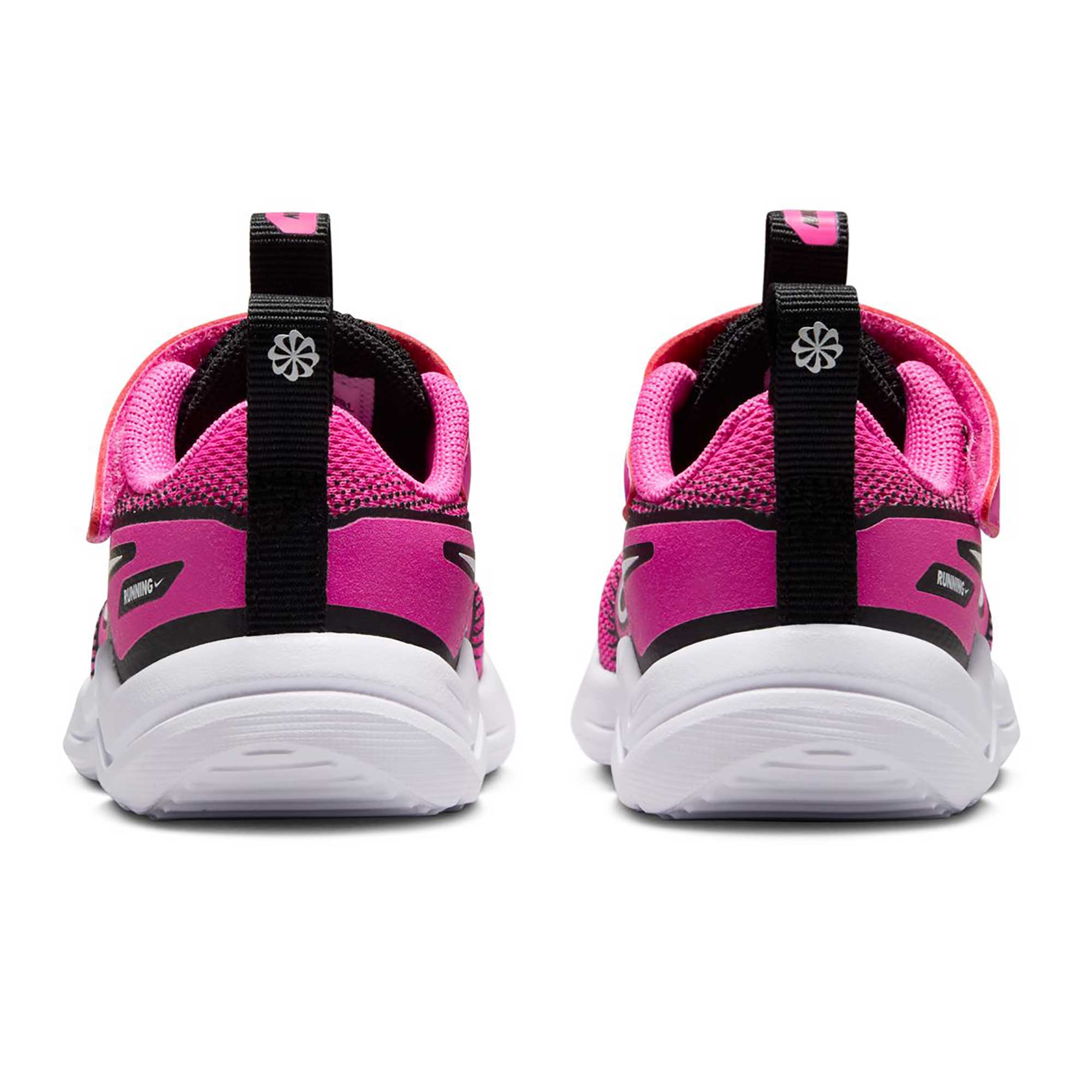 Nike Cosmic Runner