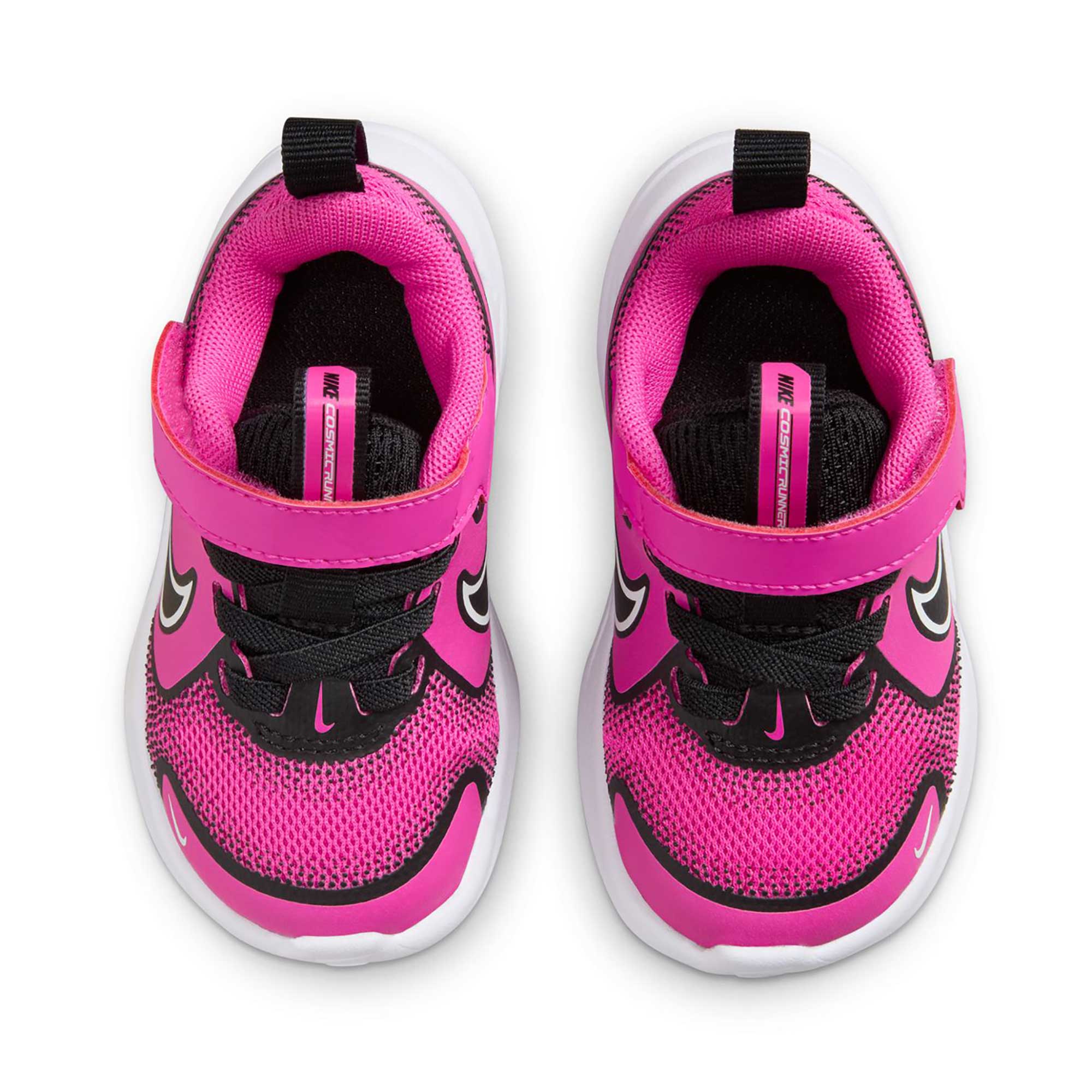 Nike Cosmic Runner