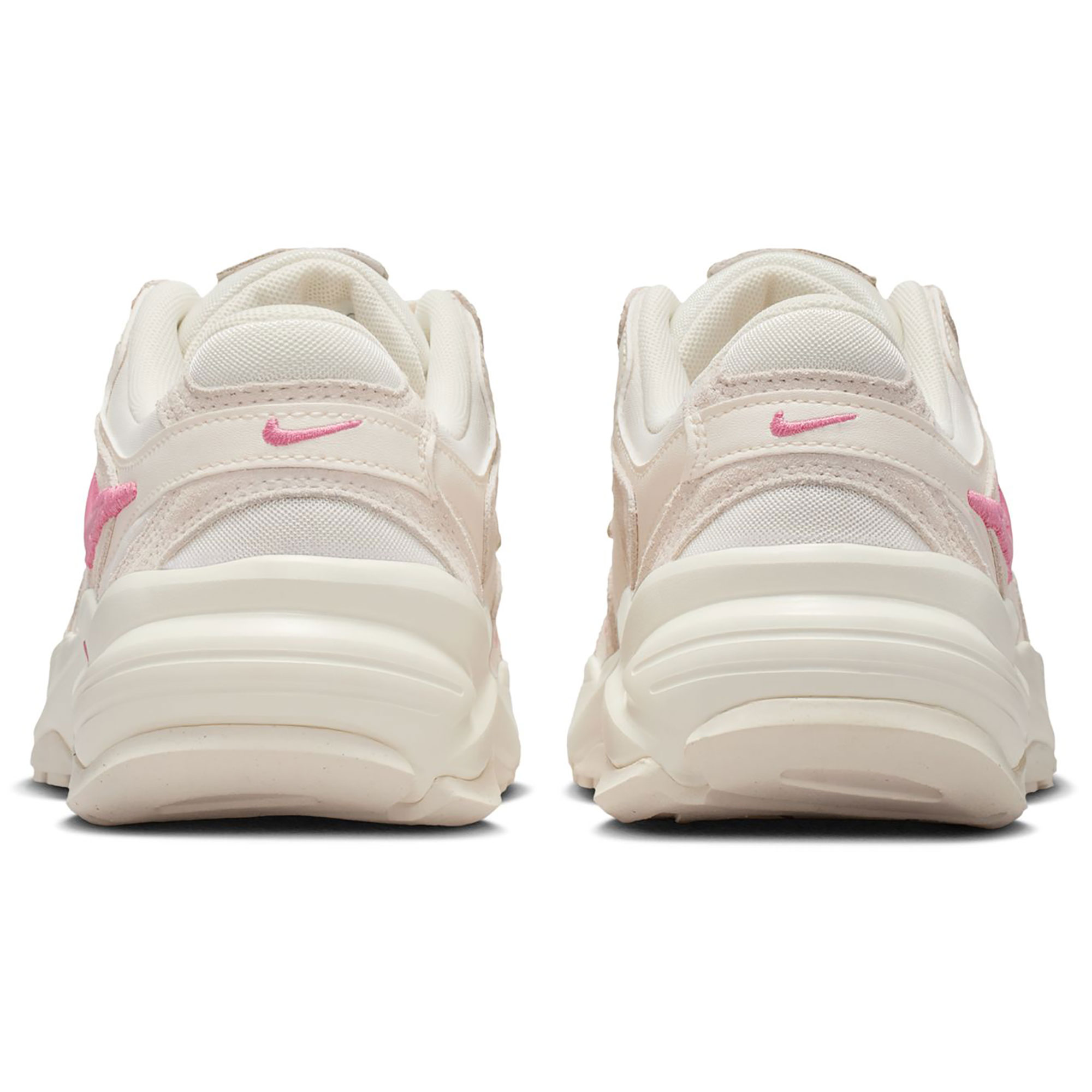 Nike AL8