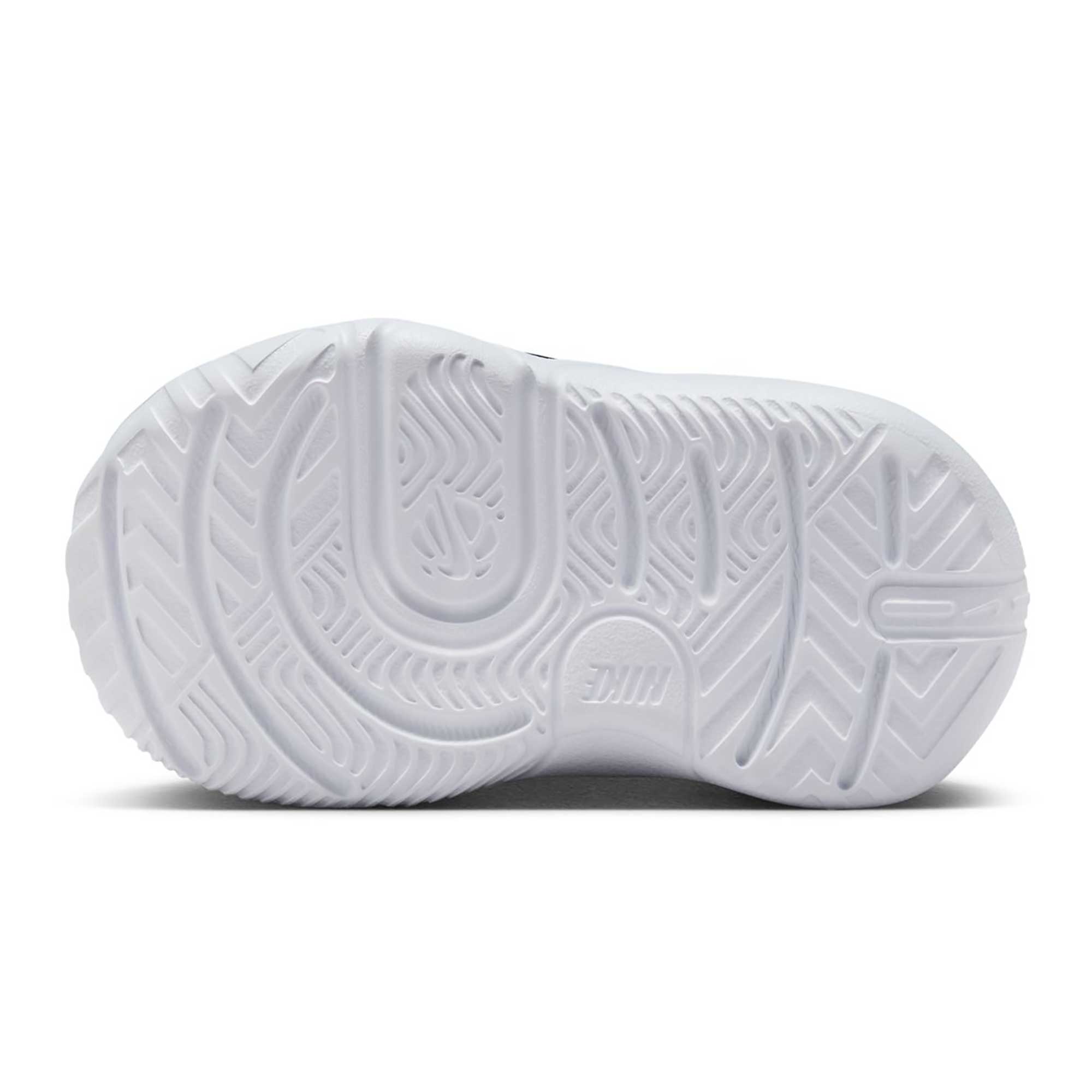 Nike Team Hustle D 11