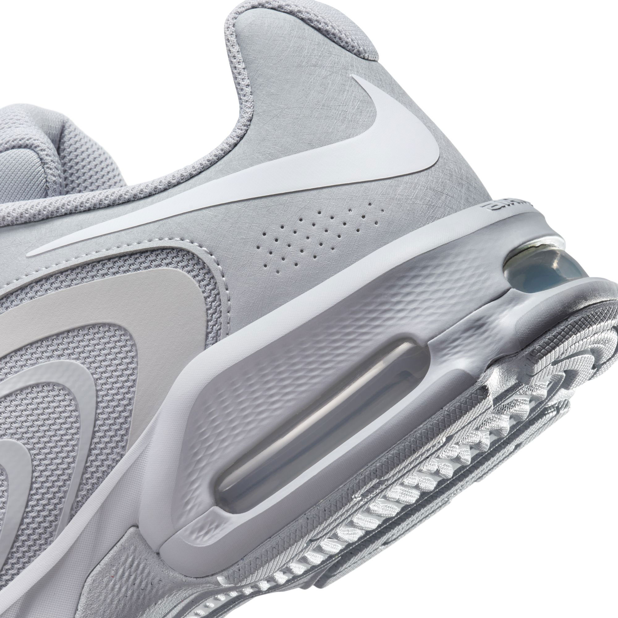 Nike Air Max Fire