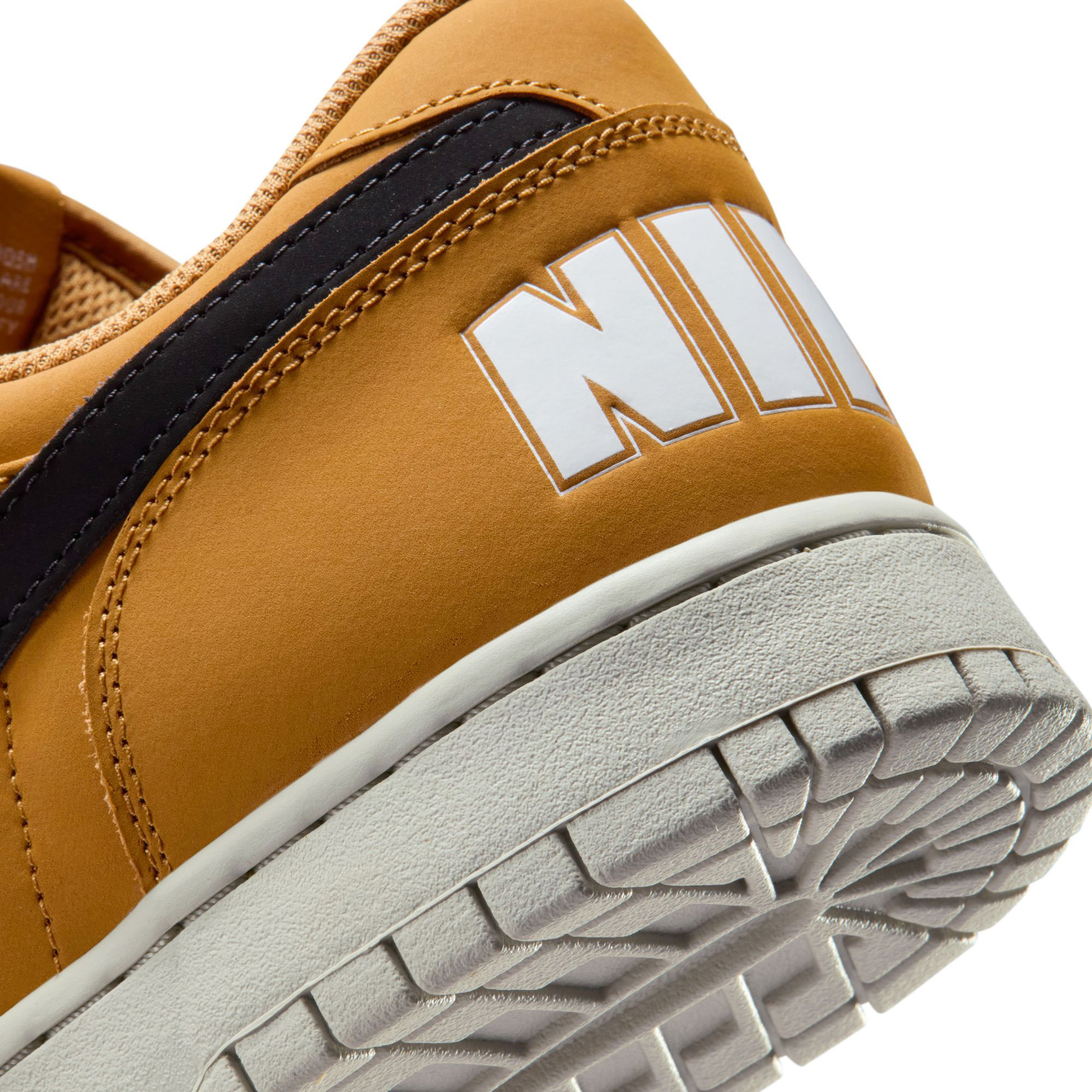 Nike Big Low