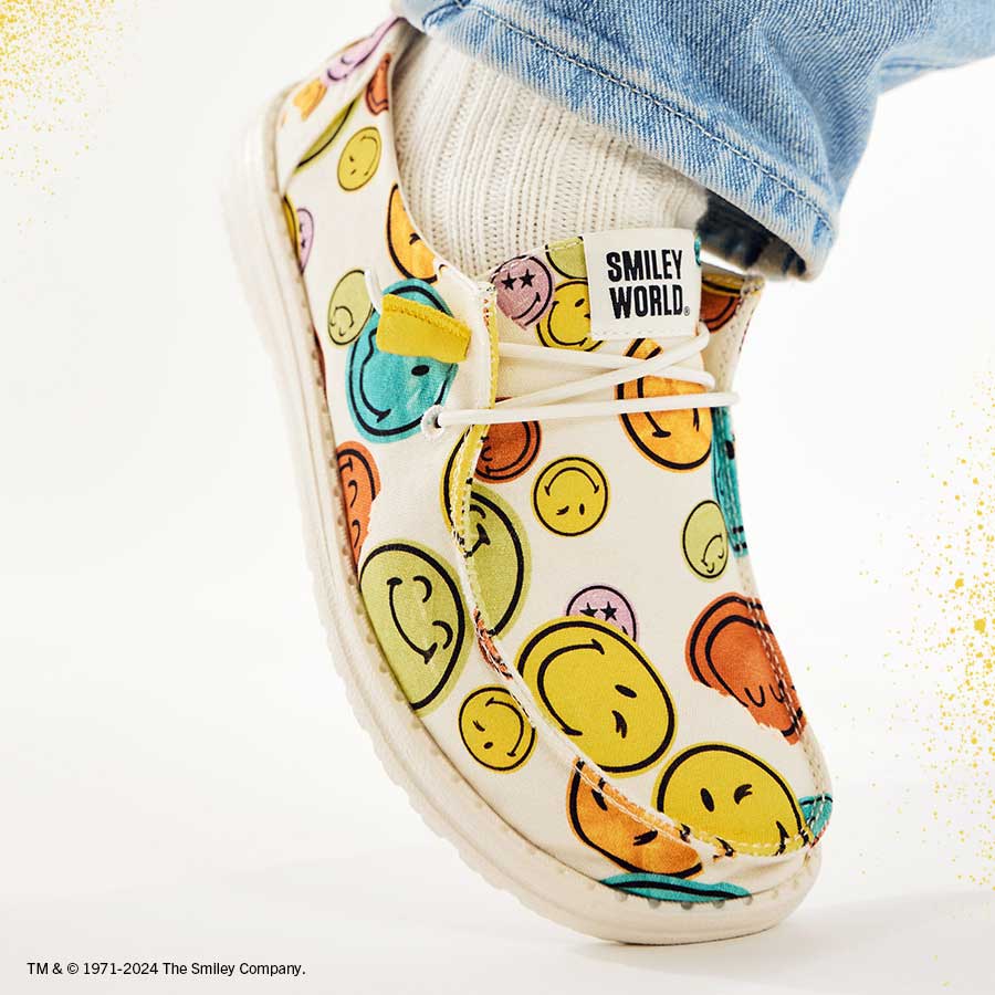 HEYDUDE Wendy Smiley