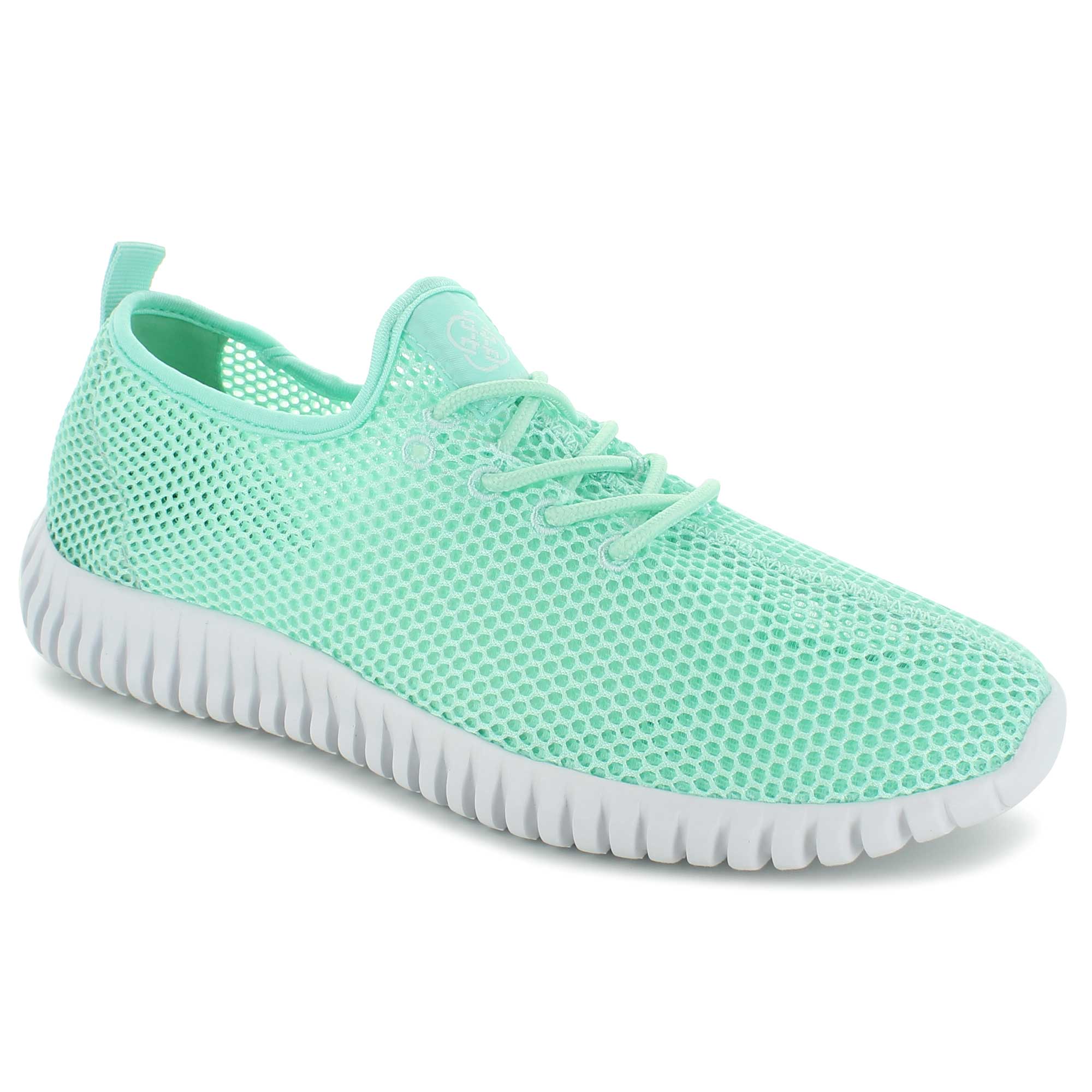 daisy fuentes tennis shoes