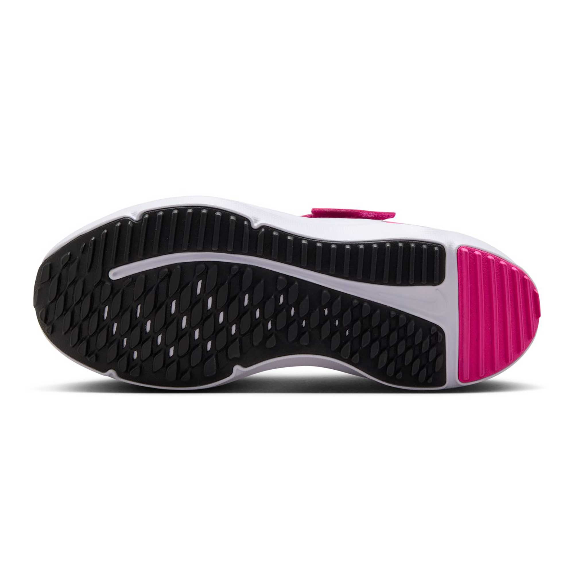 Nike Cosmic Runner