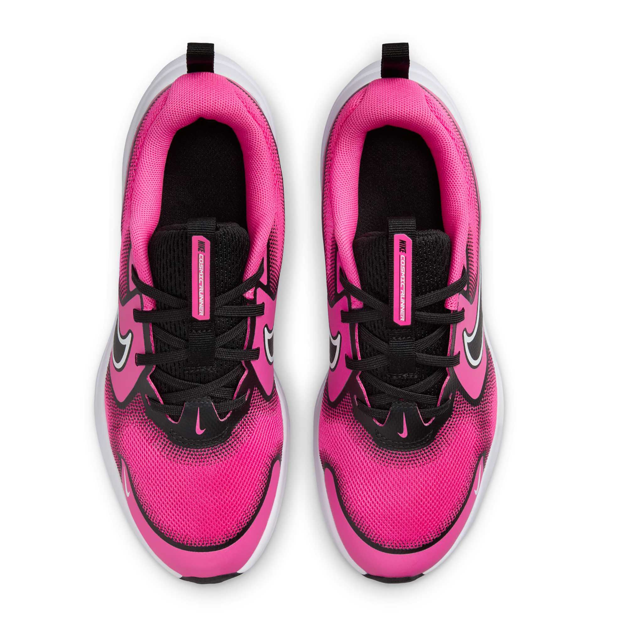 Nike Cosmic Runner