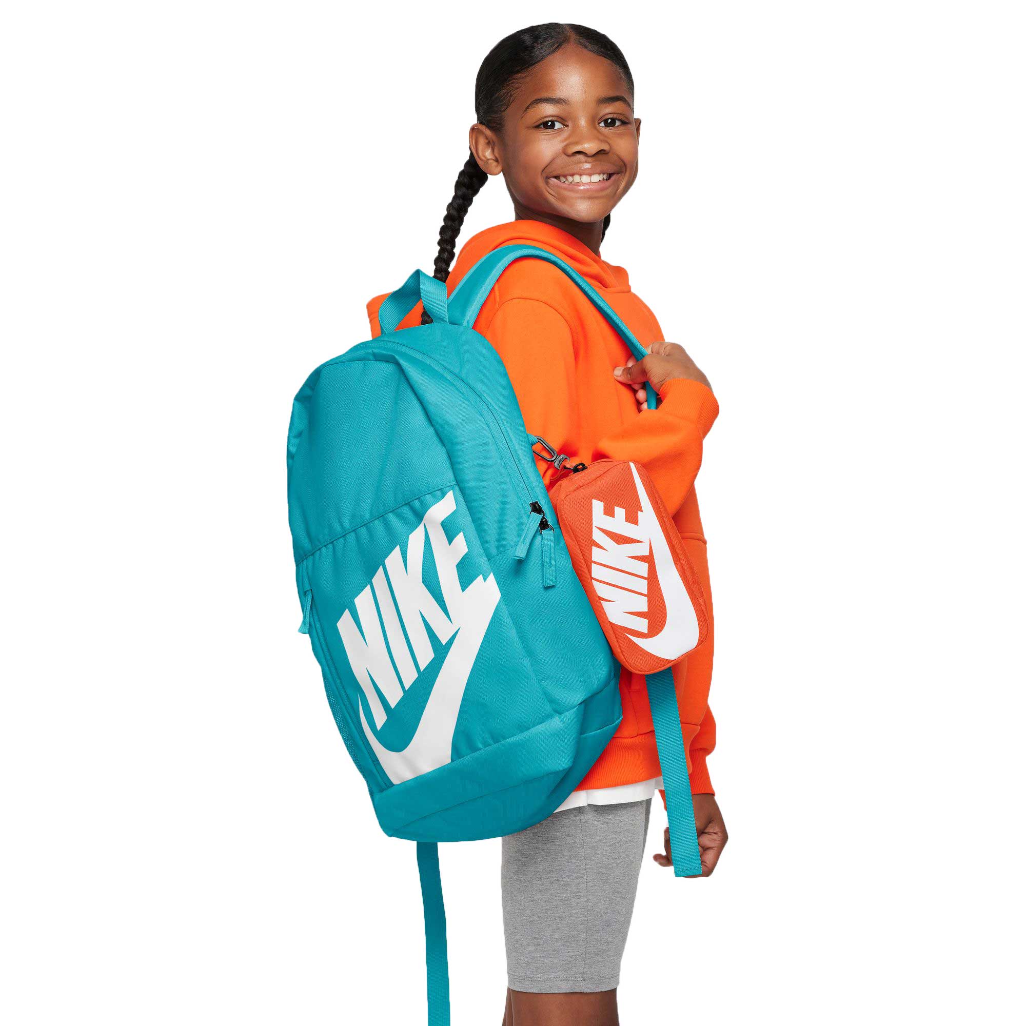 Nike Elemental With Pouch