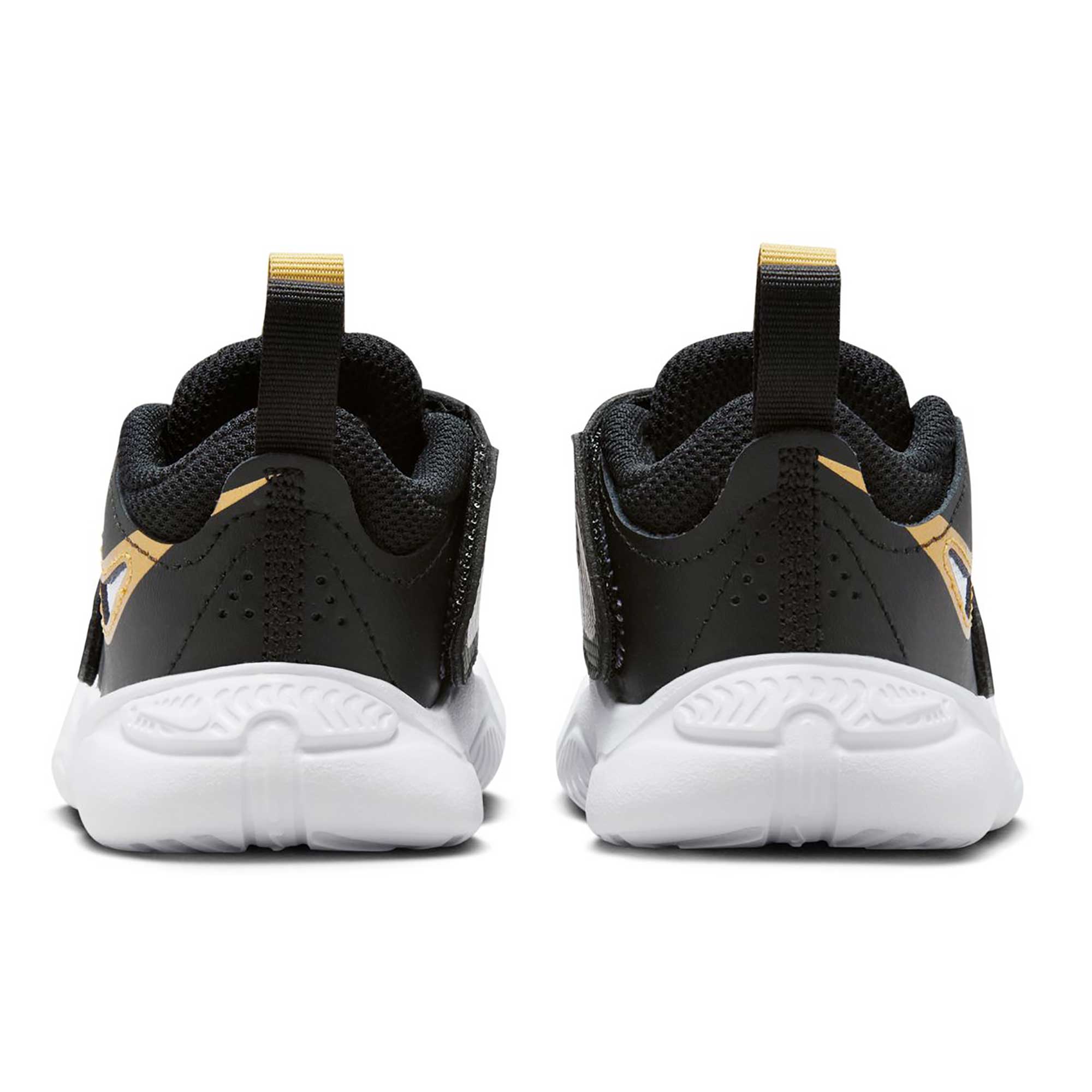 Nike Team Hustle D 11