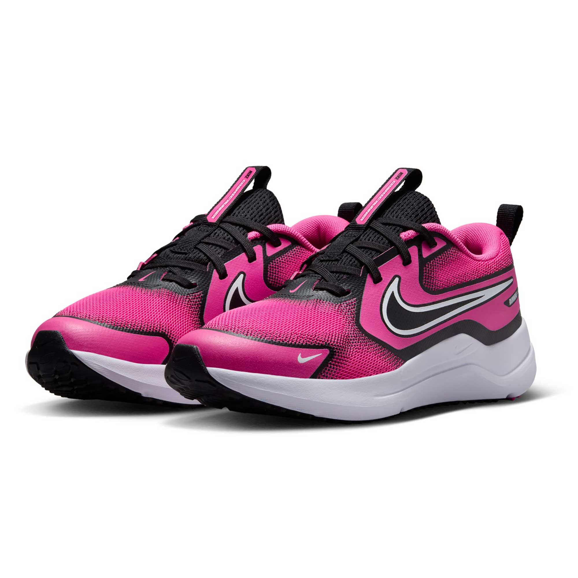 Nike Cosmic Runner